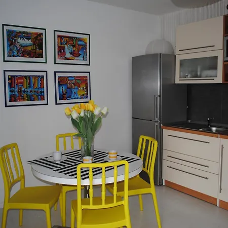 Lui Apartment Makarska Exterior photo